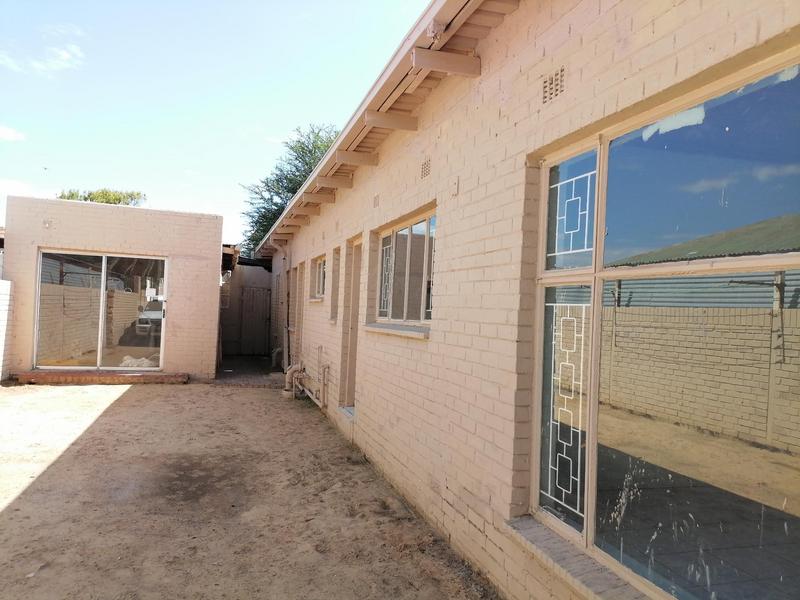 4 Bedroom Property for Sale in Odendaalsrus Free State